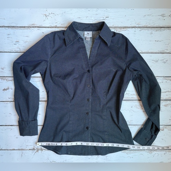 Worthington Stretch Black and White Polka dot Button Down - Picture 4 of 8